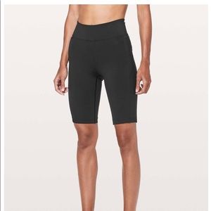 Lululemon On Pace Short *10”